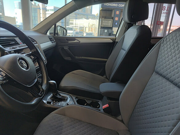 2020 Volkswagen Tiguan II, белый, 2799000 рублей - вид 15