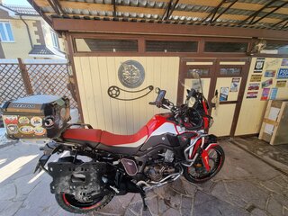 2017 Honda CRF 1000L Africa Twin, красный, 1280000 рублей, вид 3