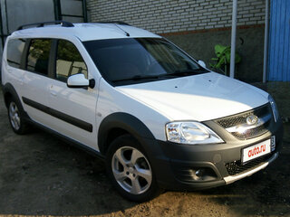 2015 Lada (ВАЗ) Largus Cross I, белый, 800000 рублей, вид 2