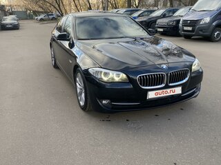 2010 BMW 5 серии 525d VI (F10/F11/F07), чёрный, 2200000 рублей, вид 4