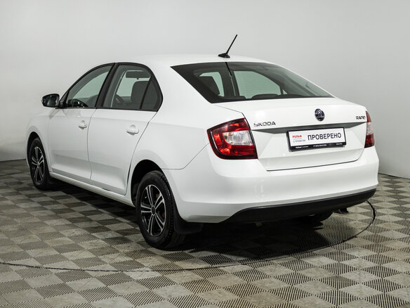 2018 Skoda Rapid I Рестайлинг, белый, 1199700 рублей - вид 6