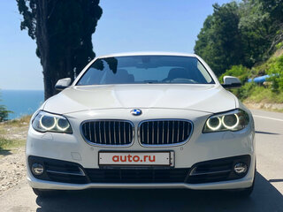 2013 BMW 5 серии 530d xDrive VI (F10/F11/F07) Рестайлинг, белый, 2650000 рублей, вид 2