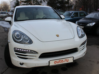 2011 Porsche Cayenne II (958), белый, 1450000 рублей, вид 2