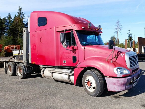 2003 Freightliner Century Class, красный, 1690000 рублей - вид 22