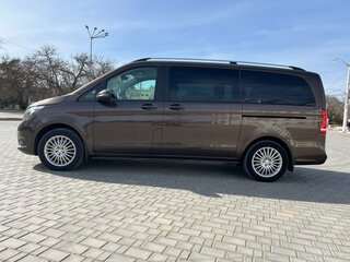 2016 Mercedes-Benz V-Класс Long 250 d длинный III (W447), коричневый, 5600000 рублей, вид 1