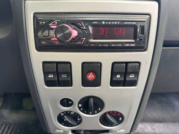 2005 Renault Logan I, синий - вид 12