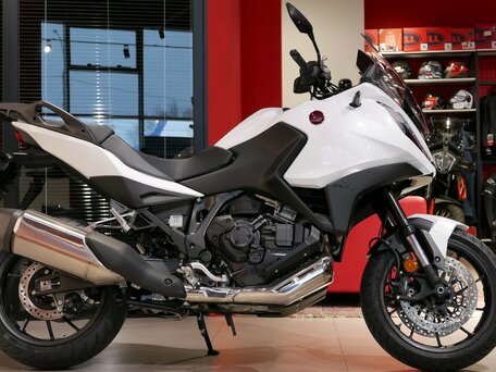 2022 Honda NT1100, белый, 1920000 рублей, вид 1