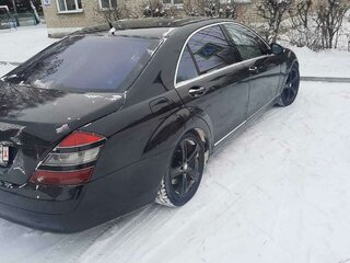 2007 Mercedes-Benz S-Класс 500 V (W221), чёрный, 1280000 рублей, вид 3