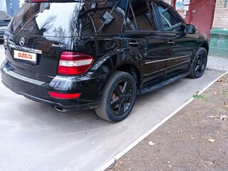 2008 Mercedes-Benz M-Класс 350 II (W164) Рестайлинг, чёрный, 1700000 рублей, вид 5