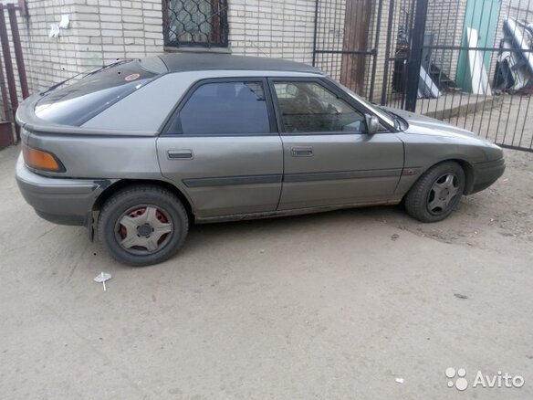 1989 Mazda 323 GT IV (BG), серебристый