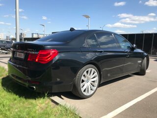 2010 BMW 7 серии 750i xDrive V (F01/F02/F04), чёрный, 1700000 рублей, вид 5