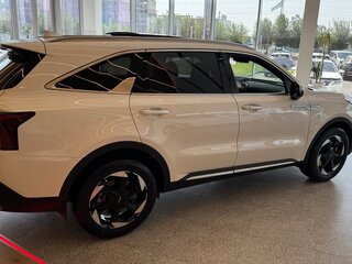 2025 Kia Sorento IV Рестайлинг, белый, 4000000 рублей, вид 4