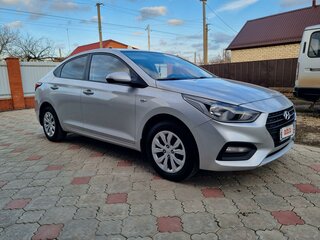 2018 Hyundai Solaris II, серебристый, 1550000 рублей, вид 4