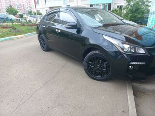 2019 Kia Rio IV, чёрный, 1400000 рублей, вид 1