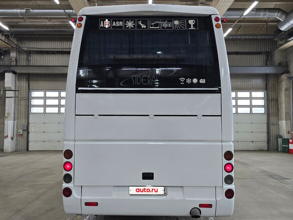2000 Volvo B12 Series, белый, 3050000 рублей - вид 6