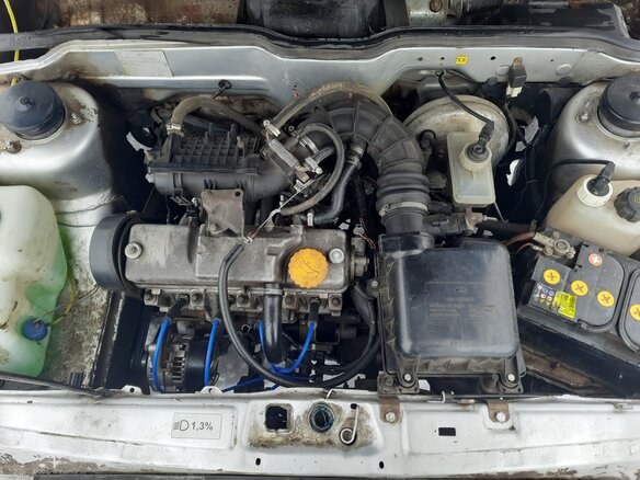 2008 Lada (ВАЗ) 2114, серебристый, 260000 рублей - вид 6