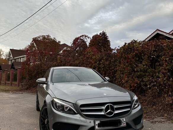 2015 Mercedes-Benz C-Класс 180 IV (W205), серый, 2690000 рублей - вид 1