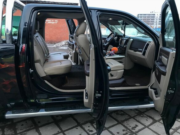 2013 Dodge RAM IV (DS/DJ), чёрный - вид 20