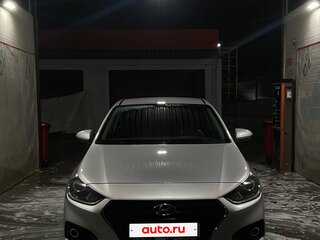 2018 Hyundai Solaris II, серебристый, 1100000 рублей, вид 5
