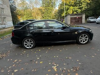 2009 BMW 3 серии 320d V (E90/E91/E92/E93) Рестайлинг, чёрный, 900000 рублей, вид 3
