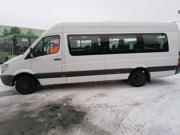 2013 Mercedes-Benz Sprinter, белый, 1700000 рублей - вид 1