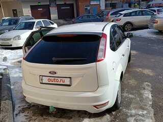 2011 Ford Focus II Рестайлинг, белый, 580000 рублей, вид 1