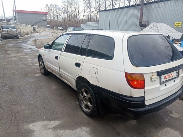 1999 Toyota Caldina I Рестайлинг, белый, 280000 рублей - вид 15