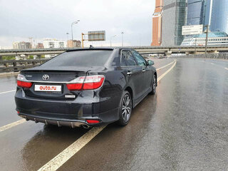 2017 Toyota Camry VII (XV50) Рестайлинг 2, чёрный, 2600000 рублей, вид 5