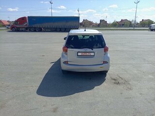 2015 Toyota Ractis II, серый, 800000 рублей, вид 5