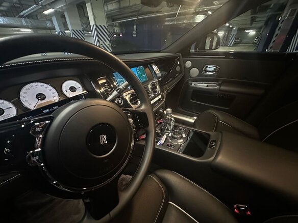 2018 Rolls-Royce Ghost I Рестайлинг (Series II), чёрный, 18000000 рублей - вид 10