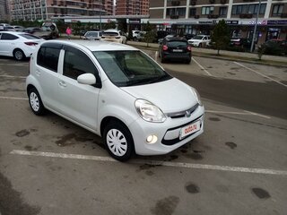 2016 Toyota Passo II (C30), белый, 950000 рублей, вид 4