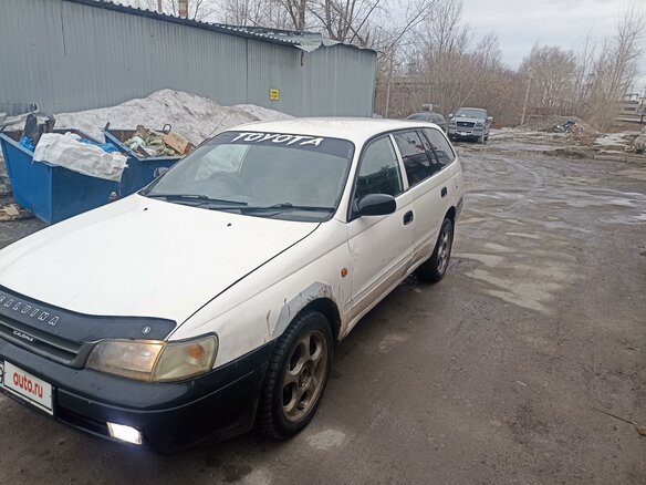 1999 Toyota Caldina I Рестайлинг, белый, 280000 рублей - вид 18