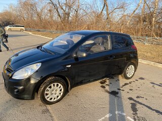 2010 Hyundai i20 I, чёрный, 525000 рублей, вид 3