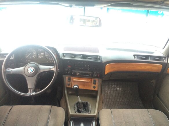 1984 BMW 7 серии 728i I (E23) Рестайлинг, серебристый - вид 8