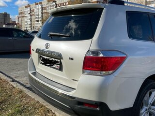 2011 Toyota Highlander II (XU40) Рестайлинг, белый, 2400000 рублей, вид 5