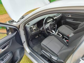 2018 Kia Rio IV, серебристый, 1390000 рублей, вид 4
