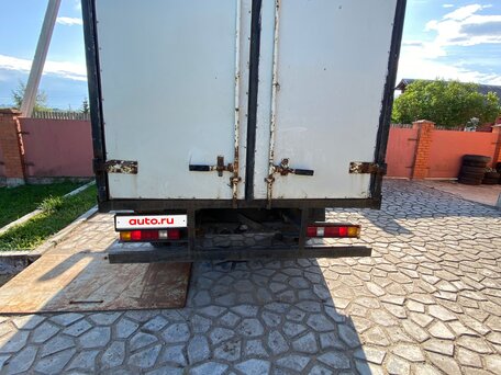 2004 ГАЗ ГАЗель (3302), белый, 400000 рублей, вид 3