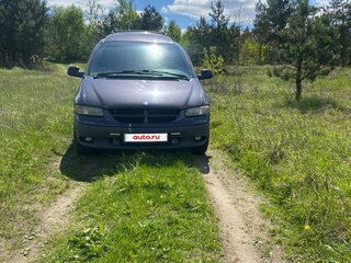 1997 Chrysler Voyager Grand III, фиолетовый, 420000 рублей, вид 2