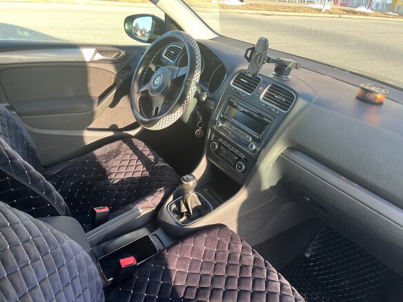 2012 Volkswagen Golf VI, чёрный, 650000 рублей - вид 5