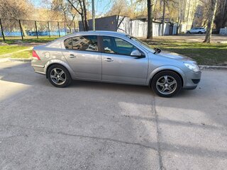 2011 Opel Astra H Рестайлинг, серый, 660000 рублей, вид 4