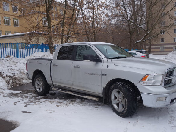 2011 Dodge RAM IV (DS/DJ), серебристый - вид 1
