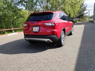 2021 Ford Escape IV, красный, 1930000 рублей, вид 5