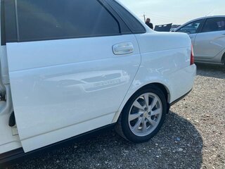2018 Lada (ВАЗ) Priora I Рестайлинг, белый, 970000 рублей, вид 3
