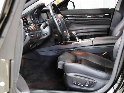 2013 BMW 7 серии Long 750Li xDrive V (F01/F02/F04) Рестайлинг, чёрный, 2350000 рублей - вид 8