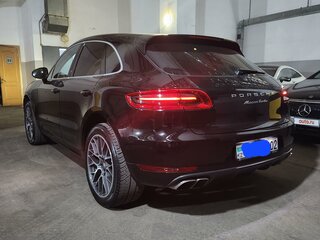 2016 Porsche Macan Turbo I, чёрный, 4800000 рублей, вид 4