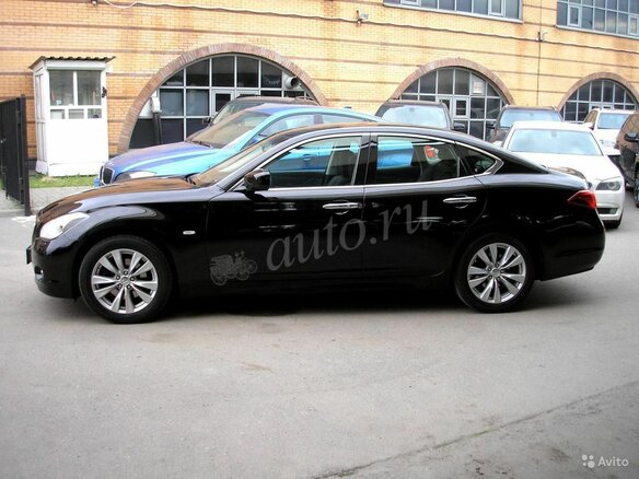 2012 Infiniti M M25 IV, чёрный - вид 4