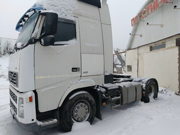 2003 Volvo FH, белый, 2600000 рублей - вид 5