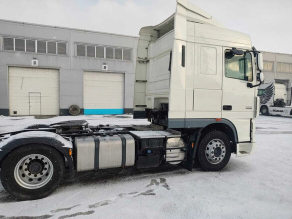 2018 DAF XF 105, белый, 4000000 рублей - вид 1