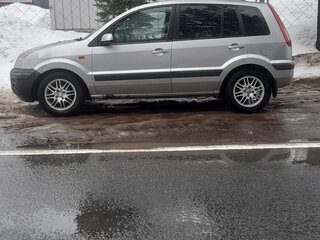 2007 Ford Fusion I Рестайлинг, серебристый, 350000 рублей, вид 3