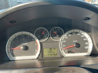 2010 Chevrolet Aveo I Рестайлинг, чёрный, 400000 рублей, вид 5